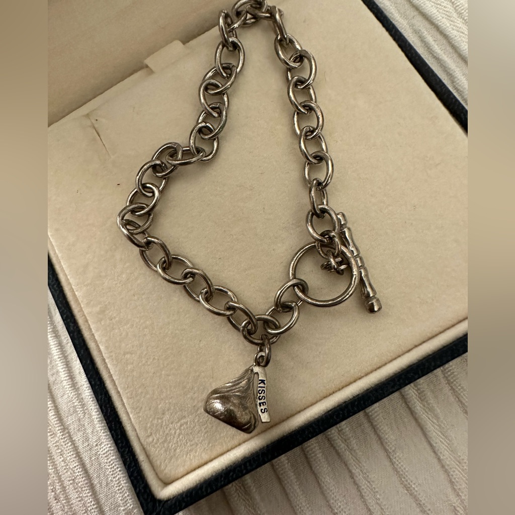 Hershey Kiss Toggle Bracelet 200$
